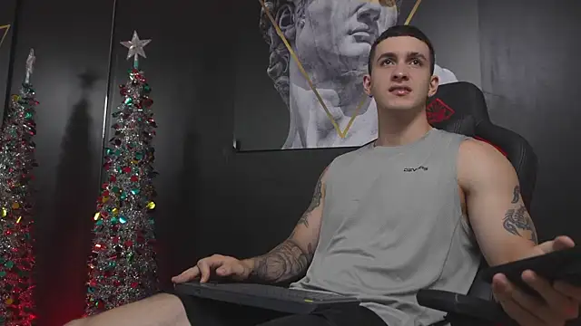 JacksonOlsenn online show from 12-15-25, 08:35