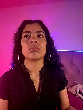 NINA 18 YEARS online show from 10-11-25, 09:24