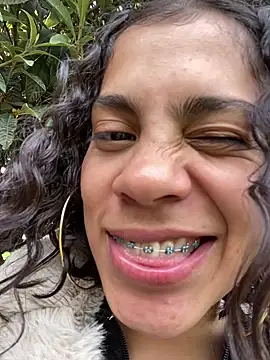 NINA 18 YEARS online show from 02-05-26, 08:57