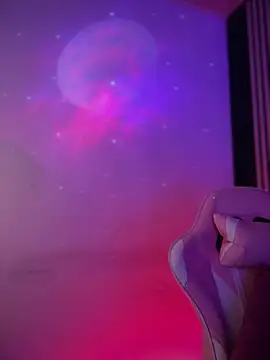 NINA 18 YEARS online show from 03-27-26, 10:53