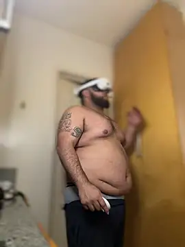 Snapshot of fatboyjayohh126 chatting on 02-03-26, 05:27 fatboyjayohh126 online show from 02-03-26, 05:27