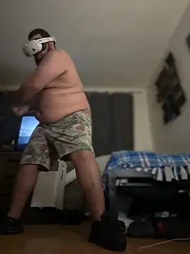 Snapshot of fatboyjayohh126 chatting on 03-21-26, 08:19 fatboyjayohh126 online show from 03-21-26, 08:19