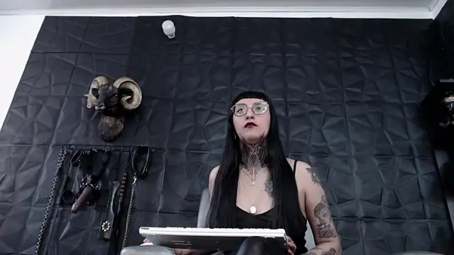 Agata Darkness online show from 09-08-25, 07:35