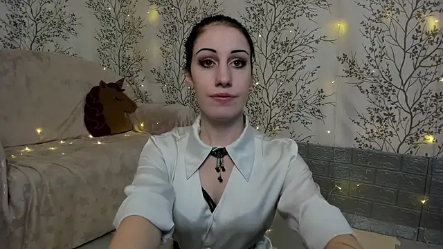 Mary0Lou online show from 12-07-24, 03:04