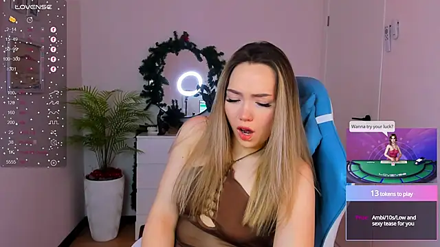 Evia r0se online show from 12-29-24, 05:21