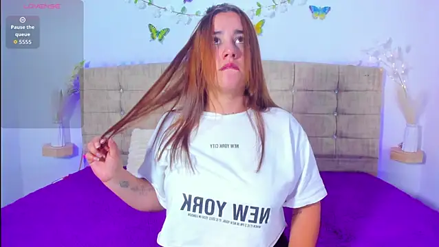 Catherine summer1 online show from 03-26-26, 09:53