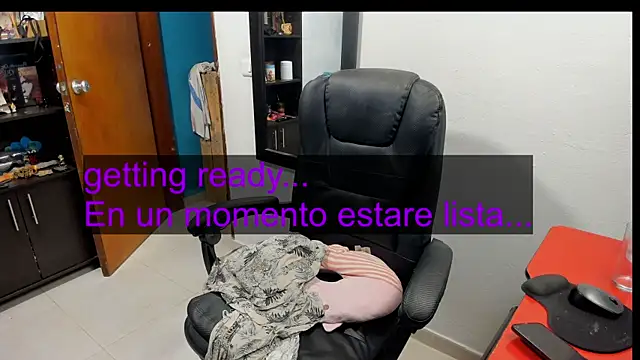peanut tangerine online show from 07-12-26, 11:07