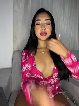 SOPHIACANDY19  online show from 02-24-25, 02:40