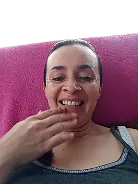 Samantha Sullivan  online show from 05-08-26, 12:21