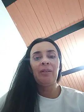 Samantha Sullivan  online show from 06-19-26, 03:33