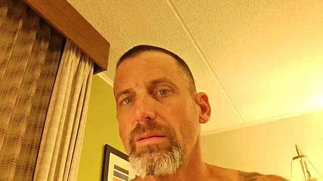 overaveragefreak4you online show from 10-03-25, 12:24