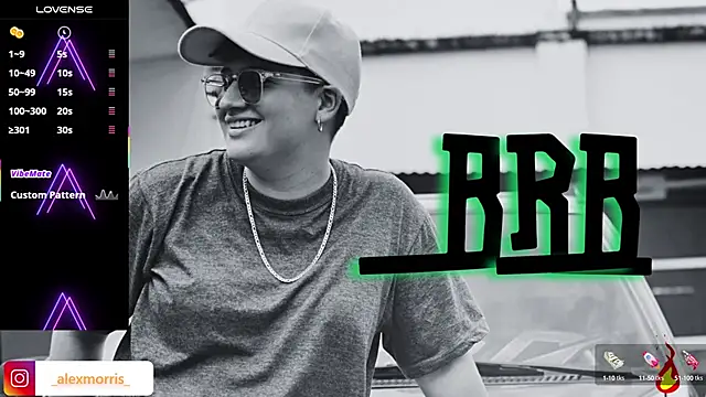 Snapshot of _AlexMorris chatting on 10-10-25, 04:44 AlexMorris online show from 10-10-25, 04:44