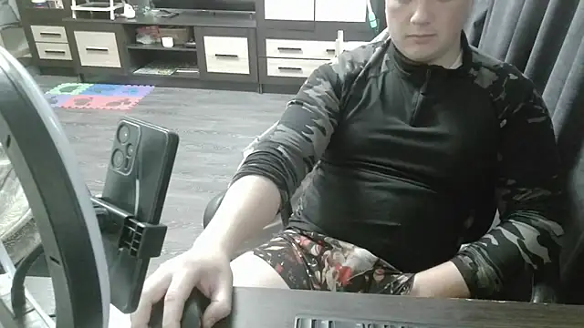 Snapshot of gamblingbum chatting on 04-01-26, 02:14 gamblingbum online show from 04-01-26, 02:14