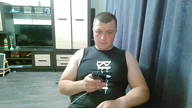 Snapshot of gamblingbum chatting on 05-07-26, 12:32 gamblingbum online show from 05-07-26, 12:32