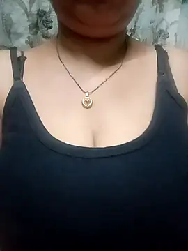 sajida34 online show from 10-13-25, 11:27