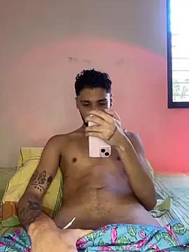 Snapshot of Lil_Ric chatting on 02-03-25, 05:24 Lil Ric online show from 02-03-25, 05:24