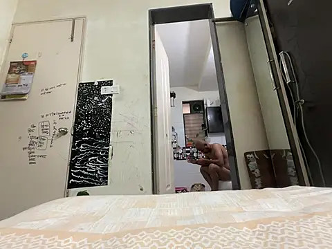 Snapshot of SammyChocolateIndian chatting on 02-03-25, 09:30 SammyChocolateIndian online show from 02-03-25, 09:30