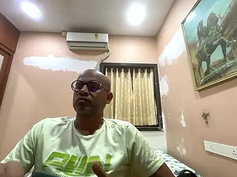 SammyChocolateIndian online show from 01-05-26, 06:44