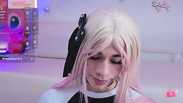 DaripQueen online show from 11-13-25, 03:33