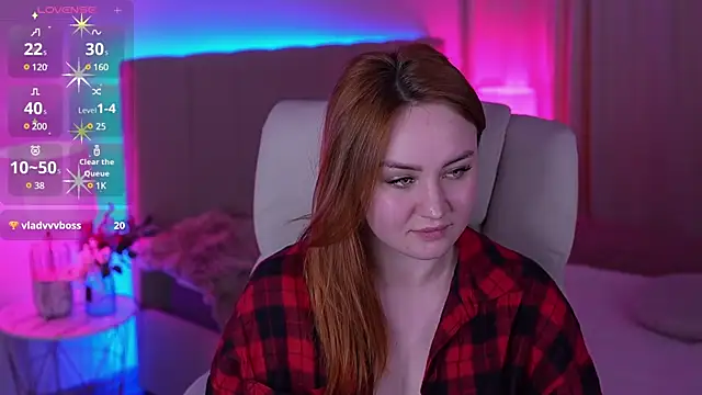 Snapshot of LovelyBell chatting on 03-04-25, 10:02 LovelyBell online show from 03-04-25, 10:02