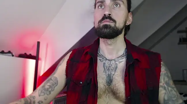 MateoHunk online show from 12-17-24, 07:48