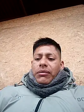 Snapshot of alexchir4 chatting on 09-23-25, 11:35 alexchir4 online show from 09-23-25, 11:35