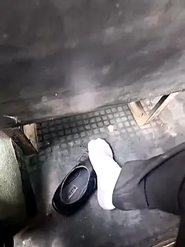 Snapshot of alexchir4 chatting on 09-25-25, 05:38 alexchir4 online show from 09-25-25, 05:38