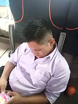 Snapshot of alexchir4 chatting on 09-27-25, 10:15 alexchir4 online show from 09-27-25, 10:15