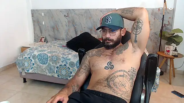 hanz col online show from 11-19-25, 02:33