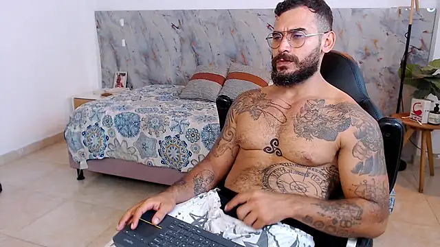 hanz col online show from 11-24-25, 01:16