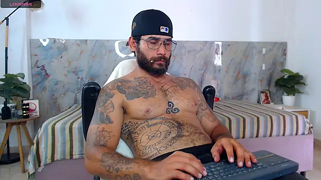 hanz col online show from 05-06-26, 04:23