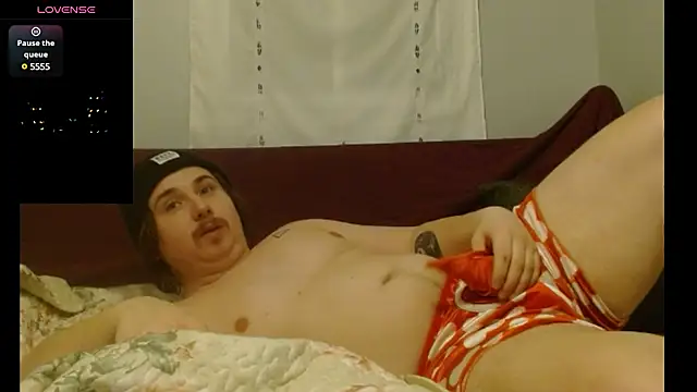 Snapshot of DickGrimes420 chatting on 02-14-25, 10:47 DickGrimes420 online show from 02-14-25, 10:47