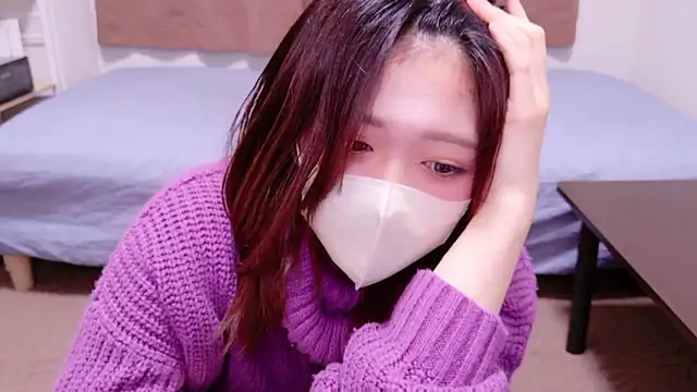 Snapshot of Miss-KrenJr chatting on 11-25-25, 05:35 Miss-KrenJr online show from 11-25-25, 05:35