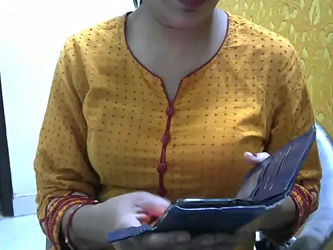 l l ish online show from 03-22-25, 05:17