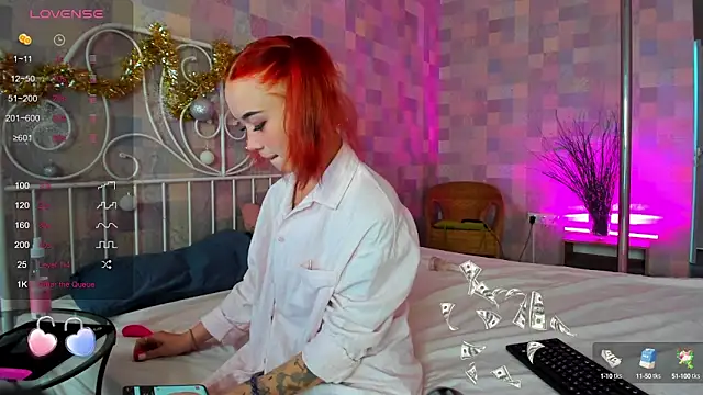 Kira yoon online show from 12-27-24, 06:57