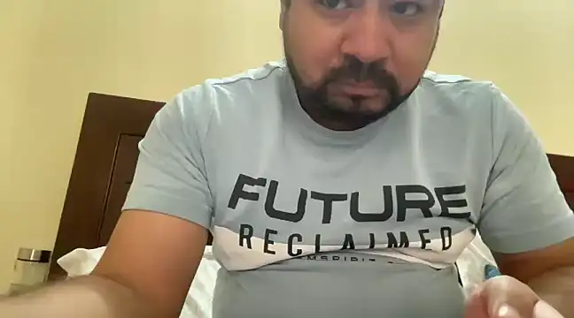 Snapshot of coolboy6566 chatting on 03-10-25, 03:12 coolboy6566 online show from 03-10-25, 03:12