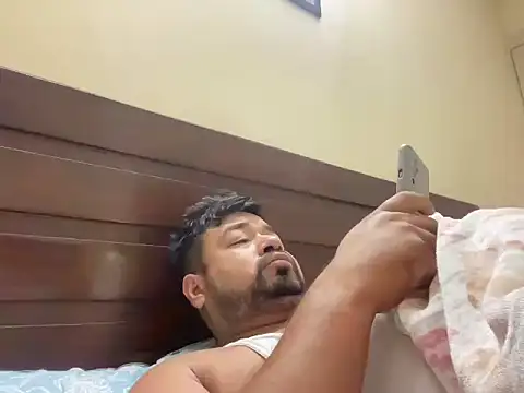 coolboy6566 online show from 12-19-25, 01:01