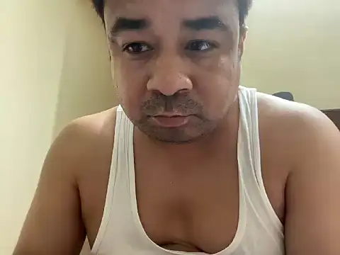 coolboy6566 online show from 02-02-26, 07:23