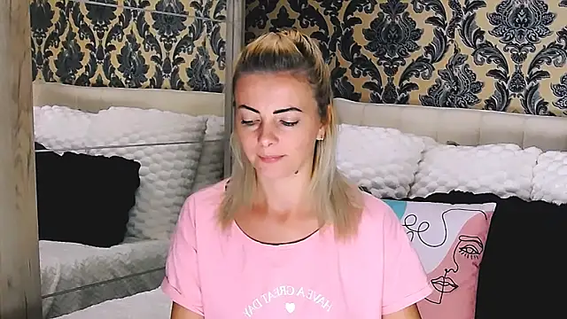 Aly girl1 online show from 09-27-25, 09:03