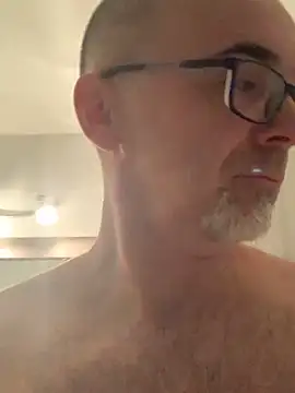 MaxVain online show from 02-05-25, 04:48