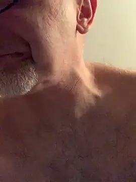 MaxVain online show from 10-16-25, 12:22