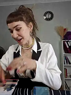FoxRineHelen online show from 02-17-25, 03:09