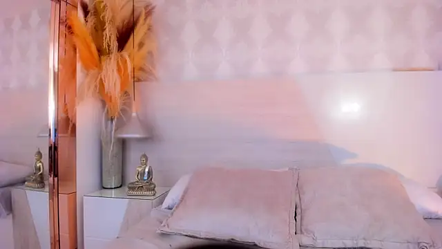 Snapshot of IvannaAnggel chatting on 03-07-26, 02:14 IvannaAnggel online show from 03-07-26, 02:14