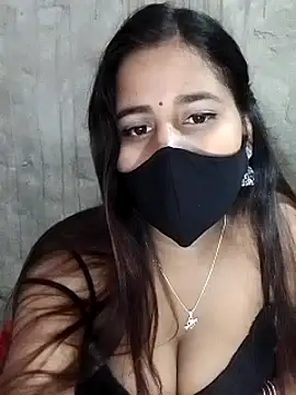 Snapshot of Lalisa_sexy chatting on 01-17-25, 04:47 Lalisa sexy online show from 01-17-25, 04:47