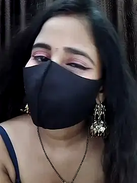 Snapshot of Lalisa_sexy chatting on 09-15-25, 04:51 Lalisa sexy online show from 09-15-25, 04:51