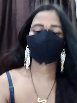 Snapshot of Lalisa_sexy chatting on 10-26-25, 04:13 Lalisa sexy online show from 10-26-25, 04:13