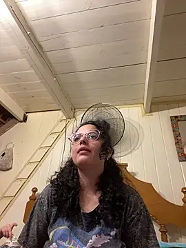 babyluna939 online show from 10-17-25, 12:36