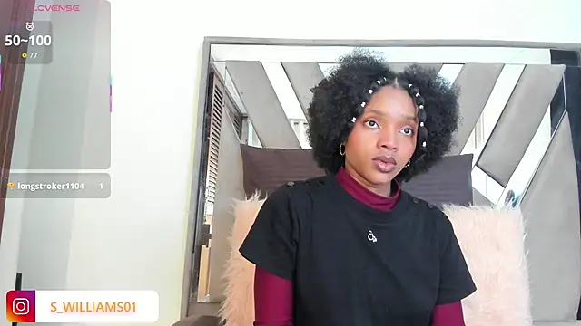 Snapshot of sara_williams01 chatting on 11-21-25, 01:10 sara williams01 online show from 11-21-25, 01:10