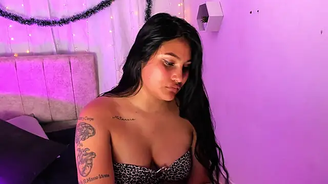 Little Ivy online show from 12-26-24, 11:24