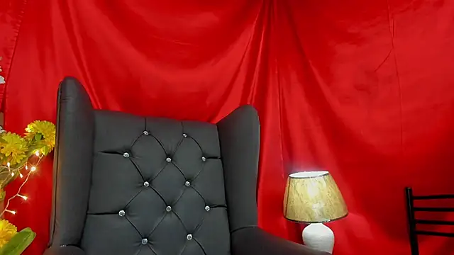 Little Ivy online show from 01-31-25, 05:42